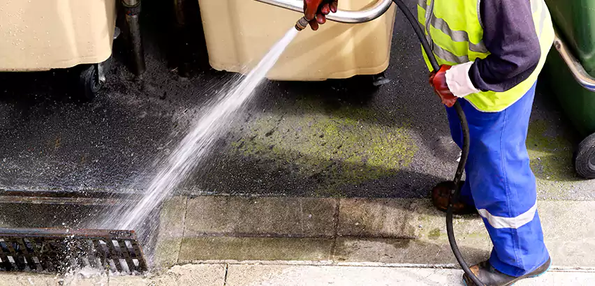 Jet Drain Cleaning in Lake Worth
